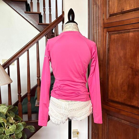 Nike Pro Combat Hot Pink Compression Long Sleeve Finger Hole Shirt Yoga Pilates - Picture 4 of 6